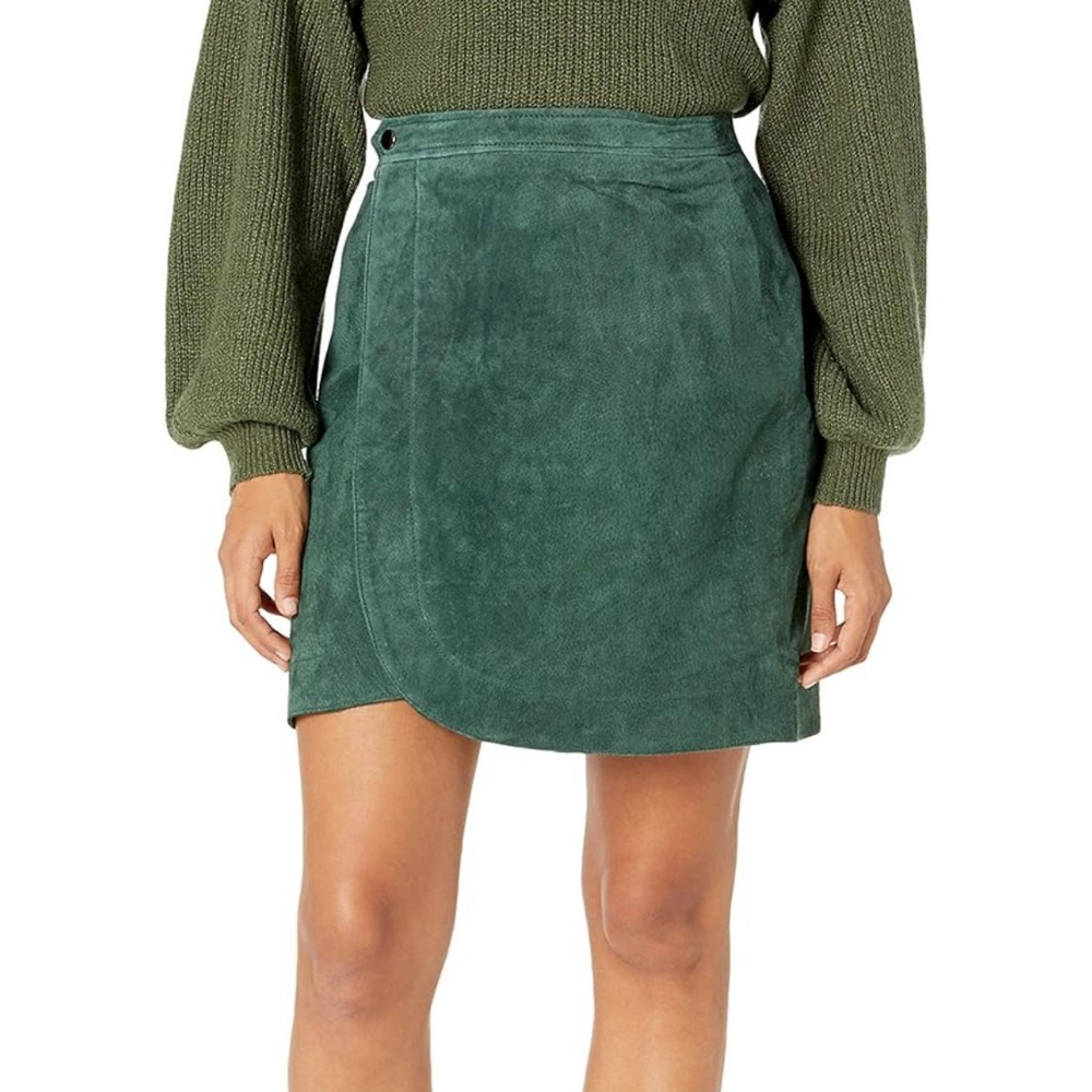 BLANKNYC NWT 100% leather suede green lined skirt